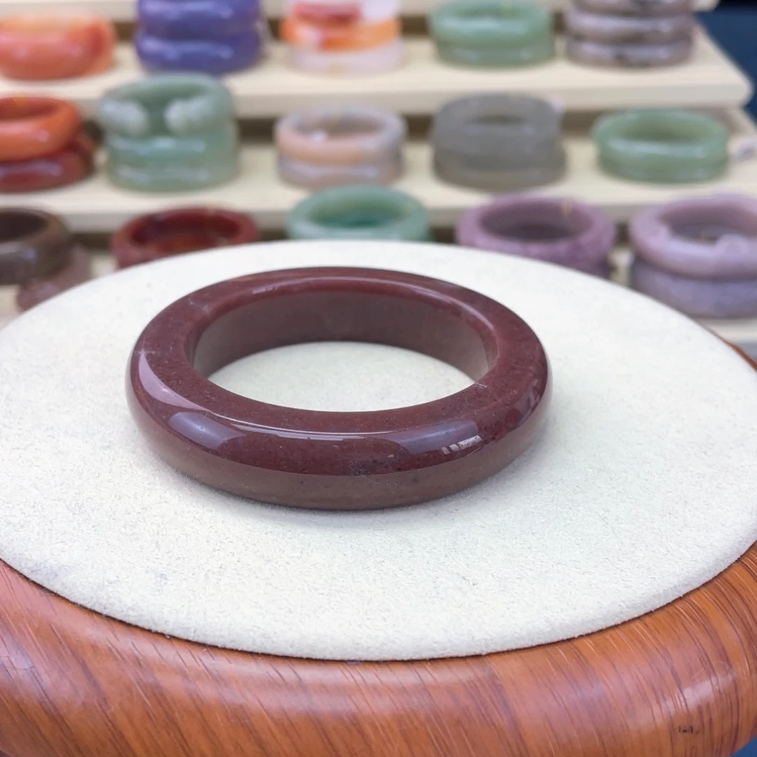 石英质玉未镶嵌手镯