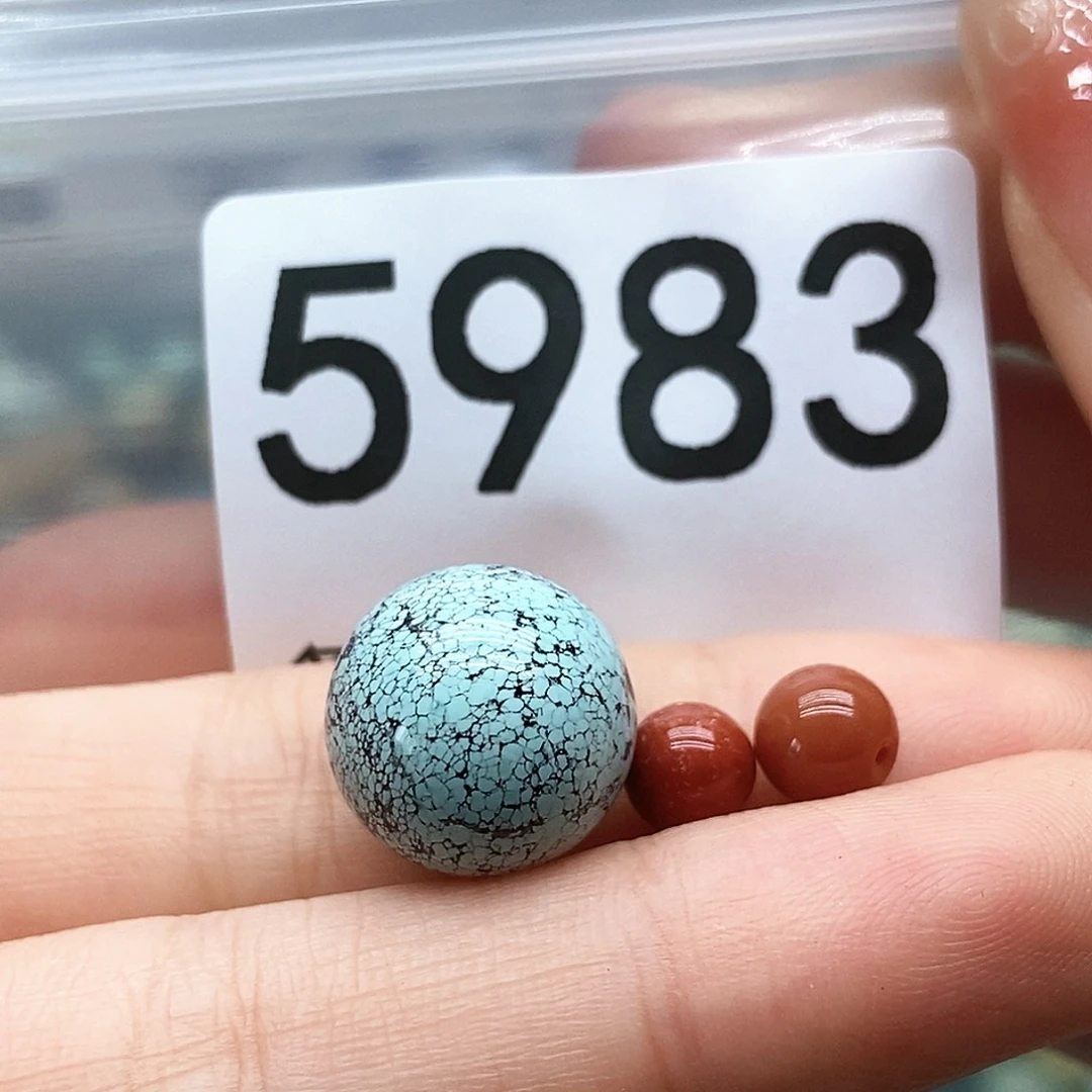 南红玛瑙未镶嵌颈饰