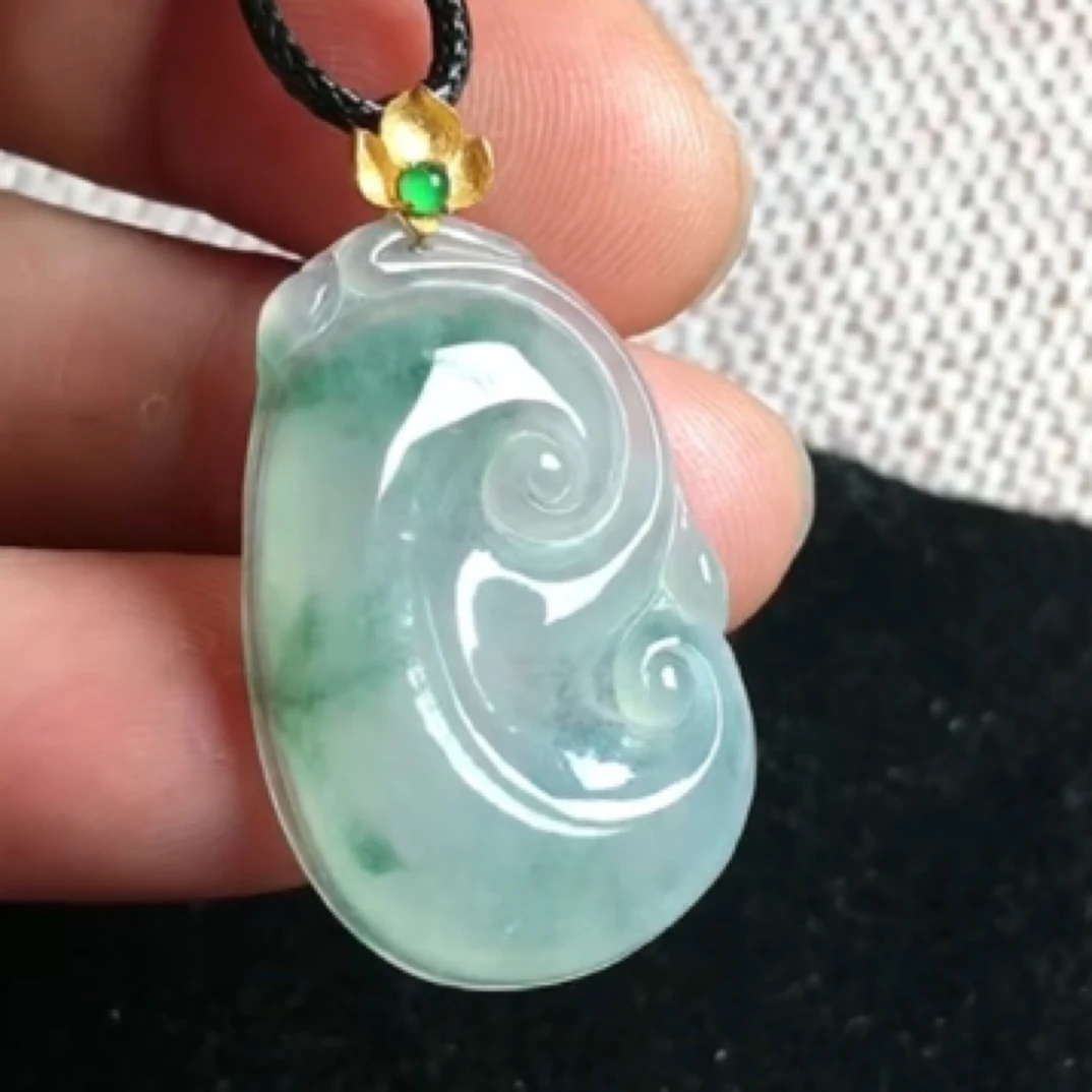 缅甸天然a货翡翠18K金扣冰飘花如意d1尺寸27.2/18/4