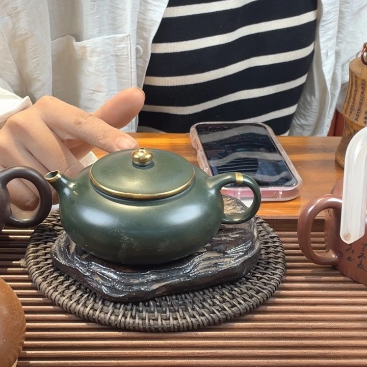茶壶紫砂正品一个
