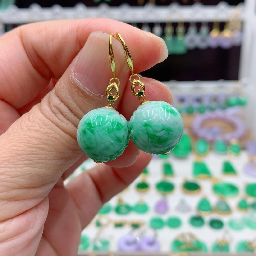 翡翠18K金镶嵌耳饰