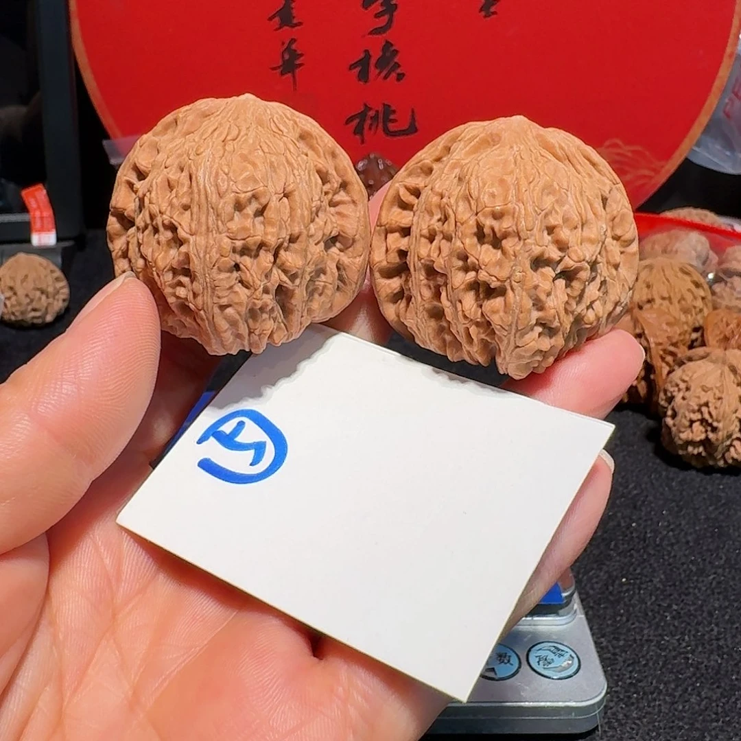 把件文玩核桃42毕业绣球