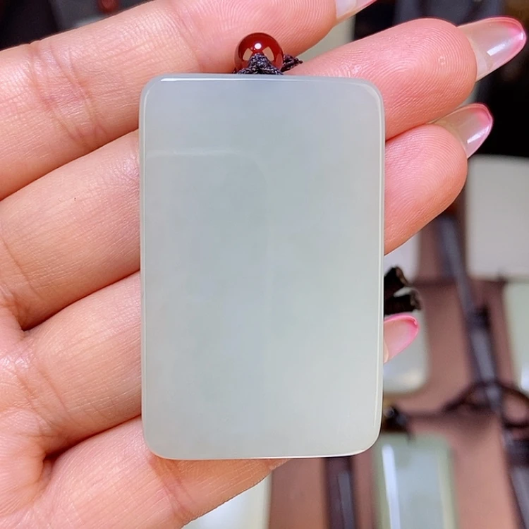 【闪购商品】颈饰未镶嵌和田玉