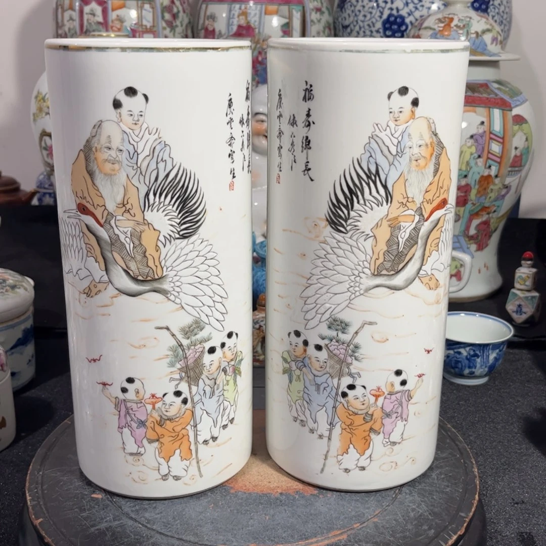 摆件浅洚彩帽筒一对