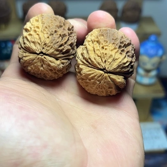 文玩核桃把件12号橄榄石