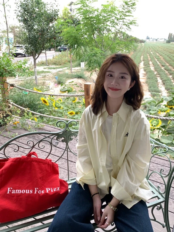梦里-陳  旧时光信笺纯色小鹿慵懒风衬衫