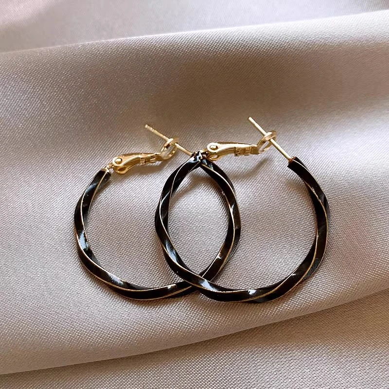 铜合金耳饰  黑色扭纹圈圈耳环女2025新款爆款高级感通勤耳圈耳饰