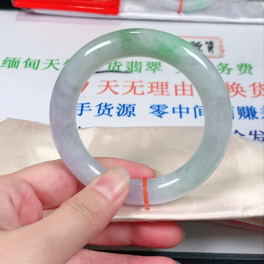 翡翠手镯未镶嵌2108