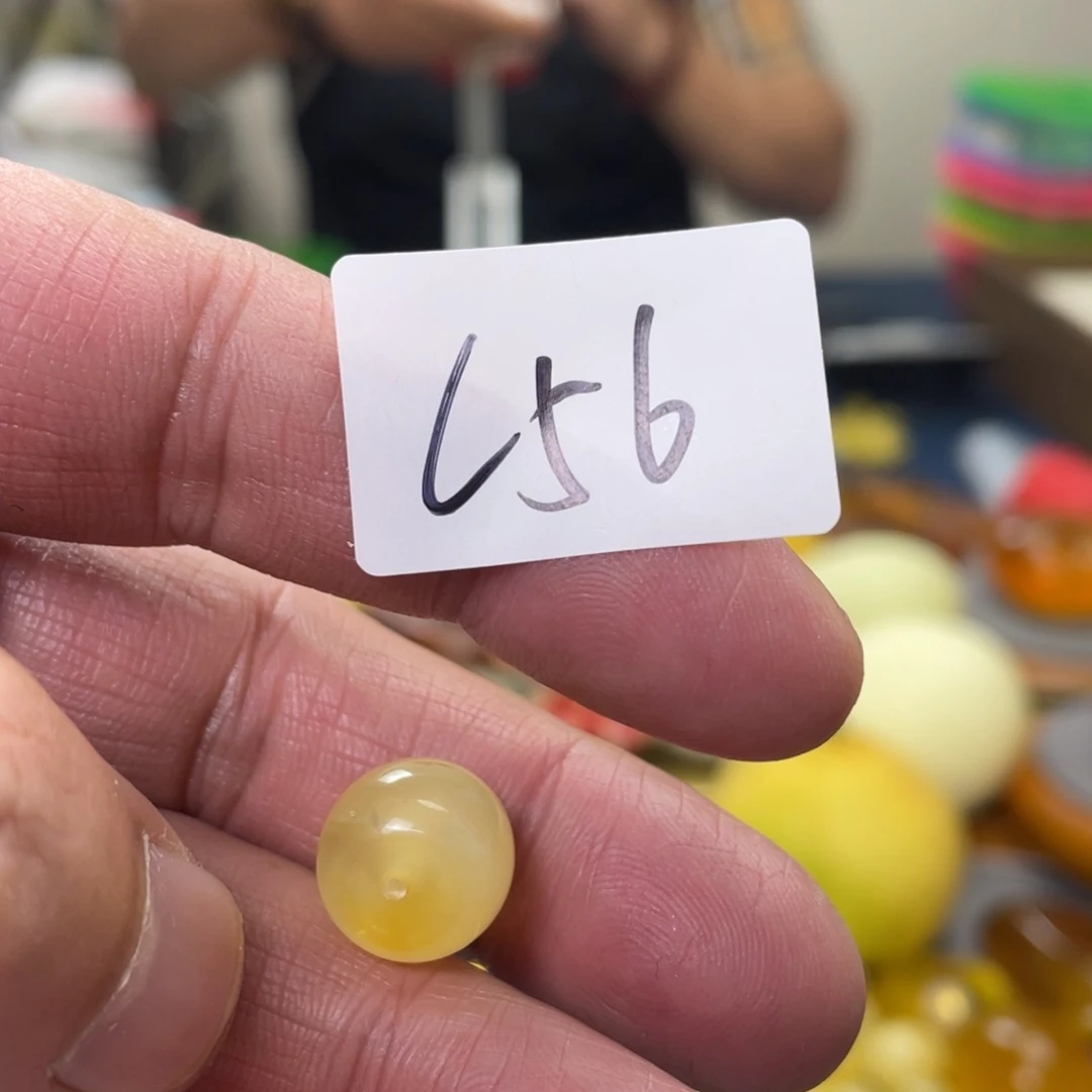 手链琥珀未镶嵌多样性发，发其中一件