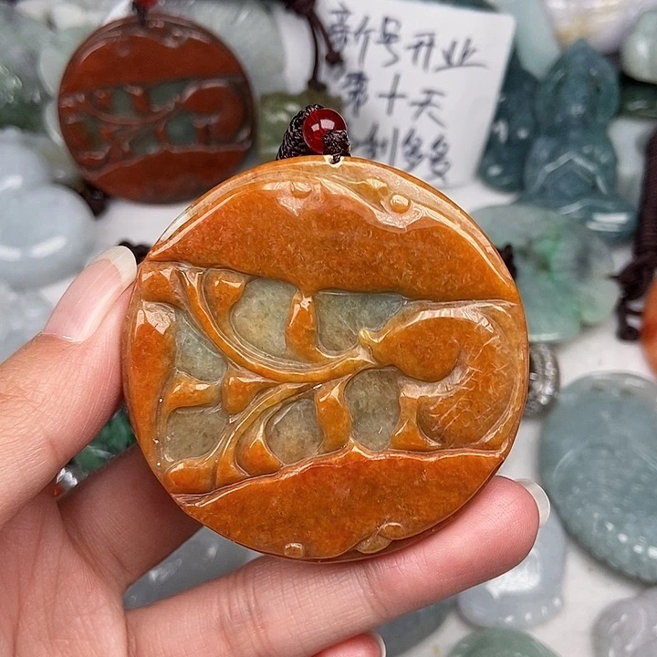 颈饰未镶嵌翡翠翡翠