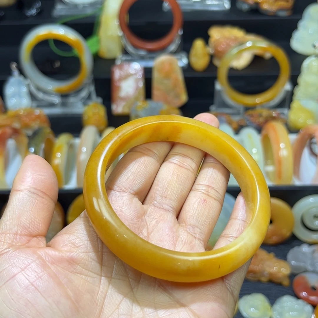 石英质玉（黄龙玉）未镶嵌手镯