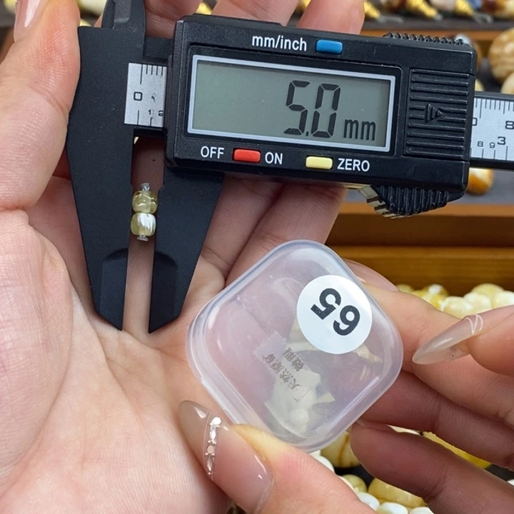 蜜蜡未镶嵌珠宝奇石琥珀蜜蜡微瑕