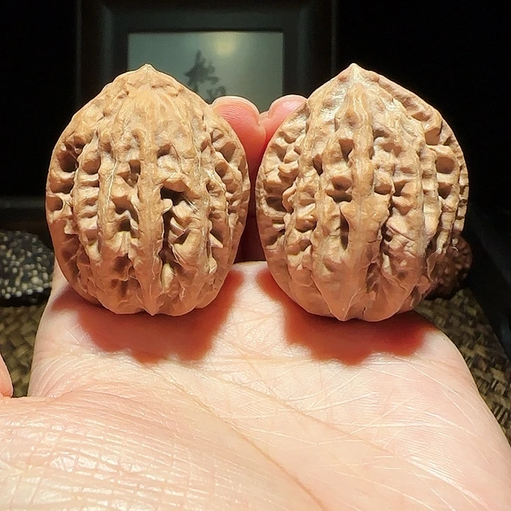 文玩核桃吊坠米子21