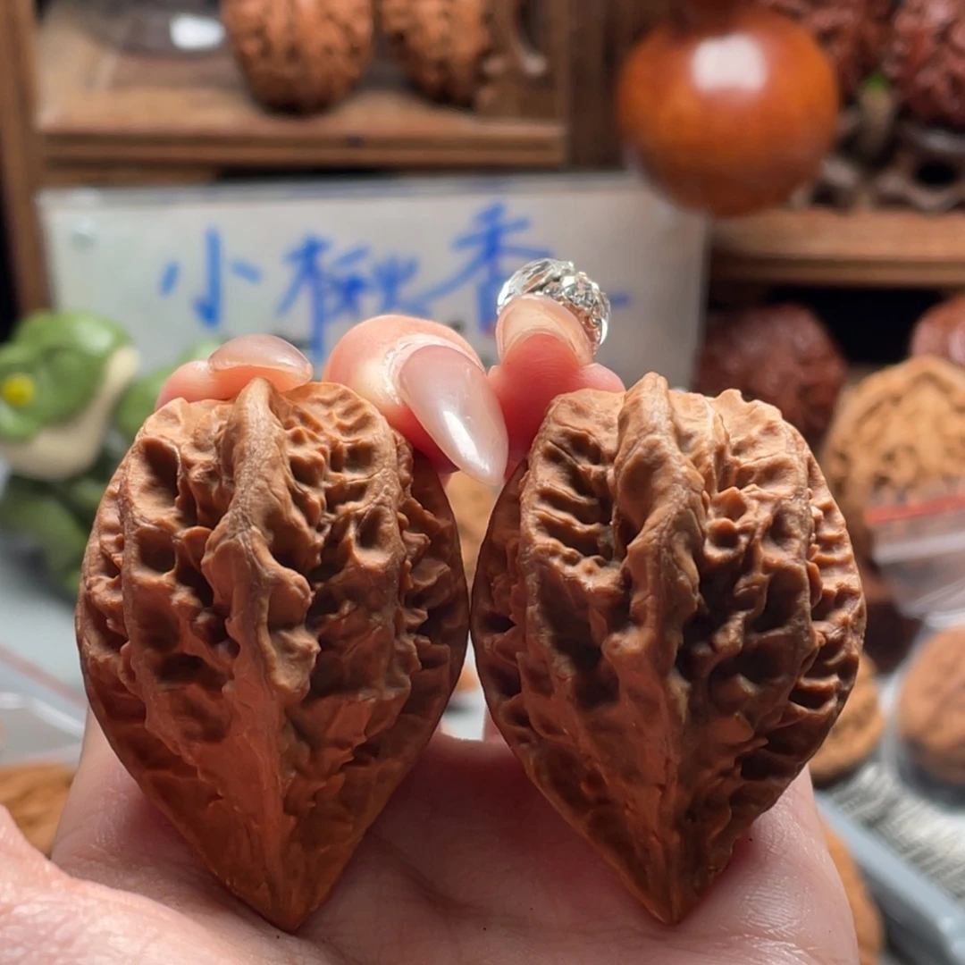 文玩核桃把件小楸香111