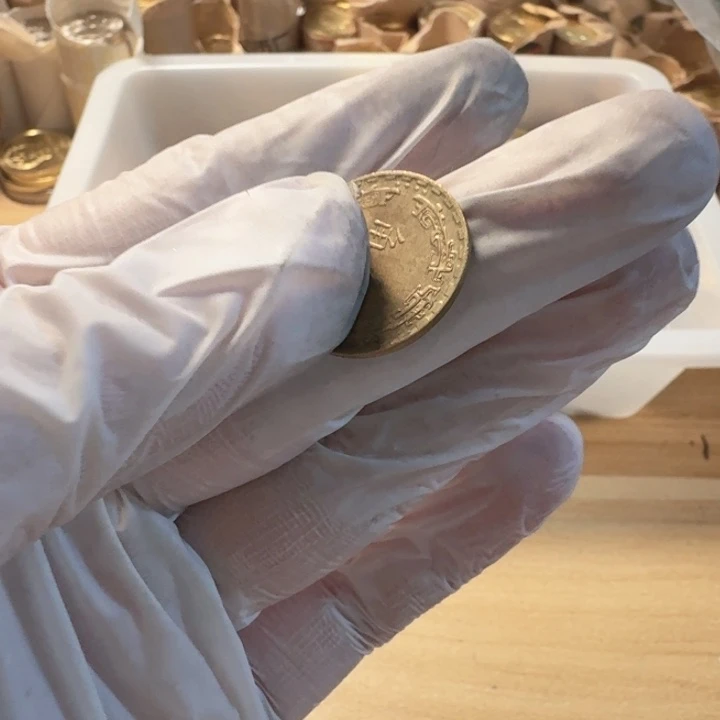 其他普通金属兰花5的，流通品