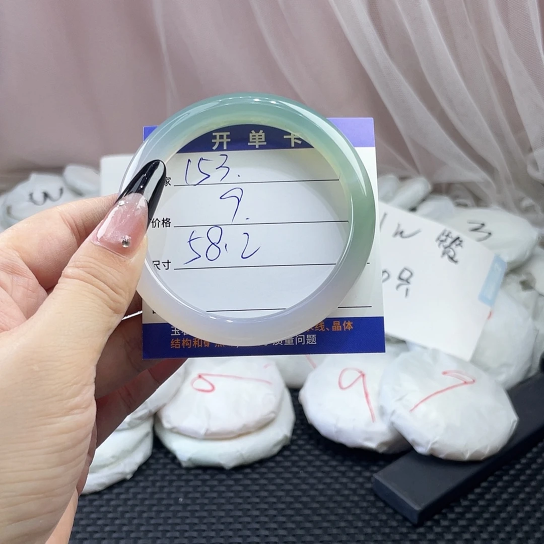 玛瑙/玉髓未镶嵌手镯153