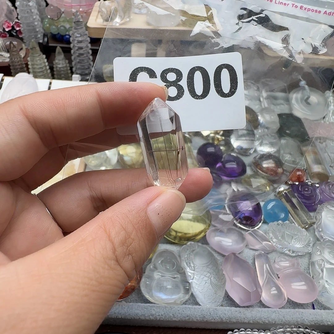 郑***阁未镶嵌颈饰水晶水晶800