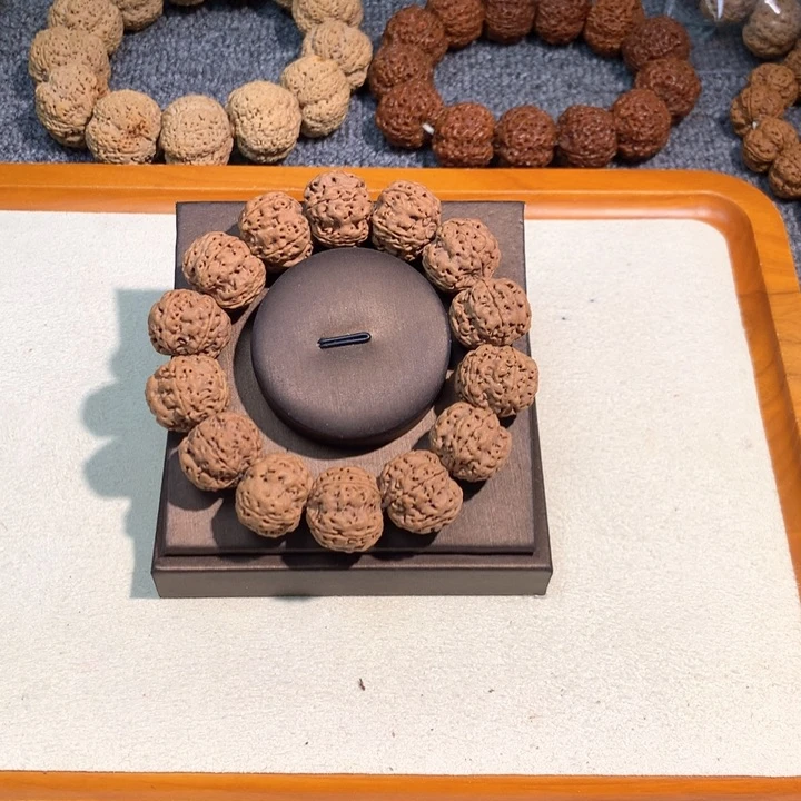 吊坠文玩核桃15号 20梅花