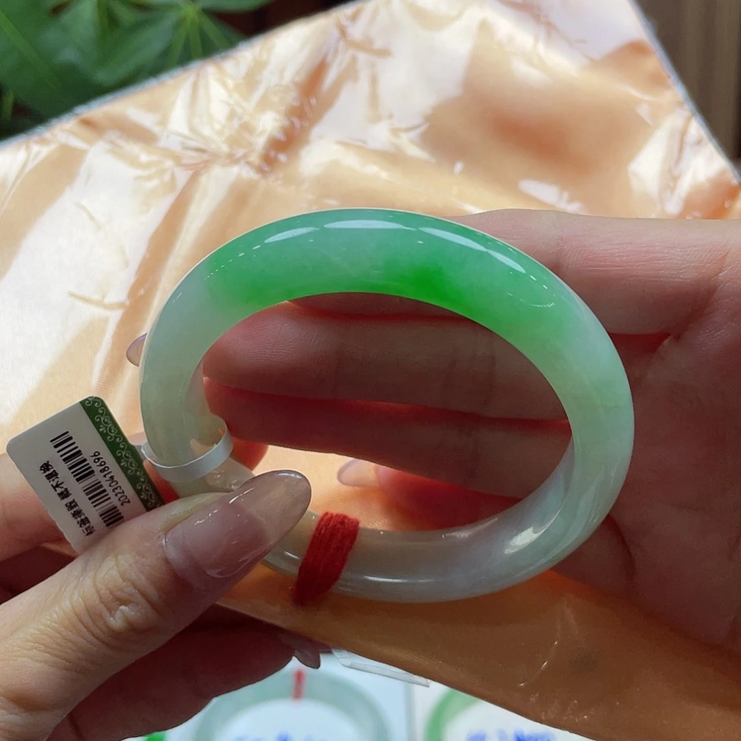 翡翠手镯未镶嵌16 号链接