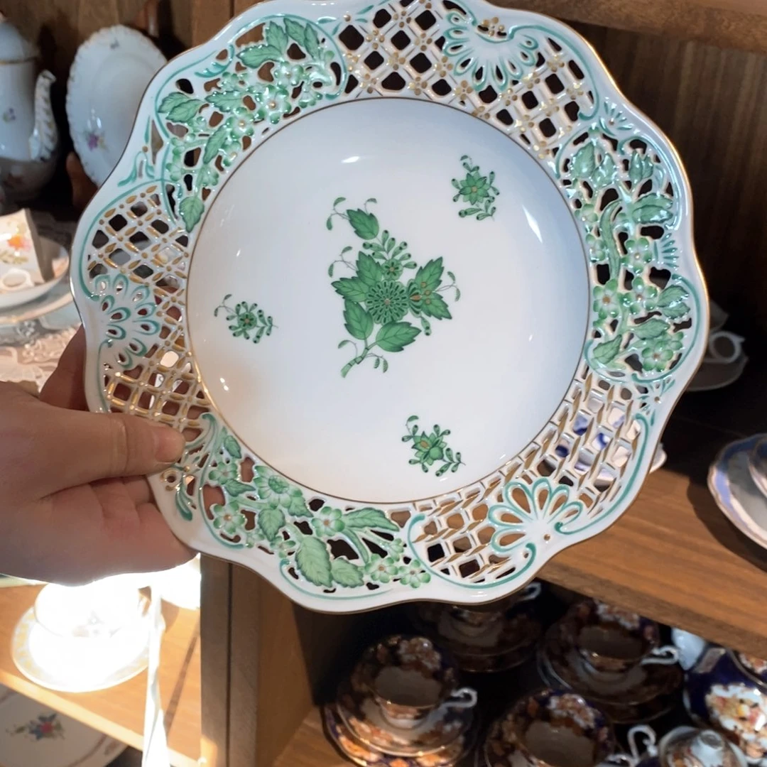 盘N***U瓷器哈哈哈哈哈哈哈