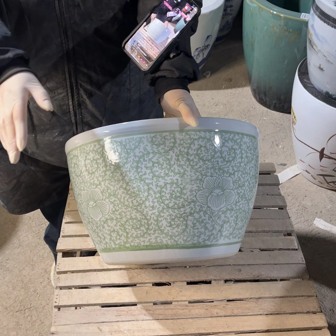 瓷片绿勾间42.88888888