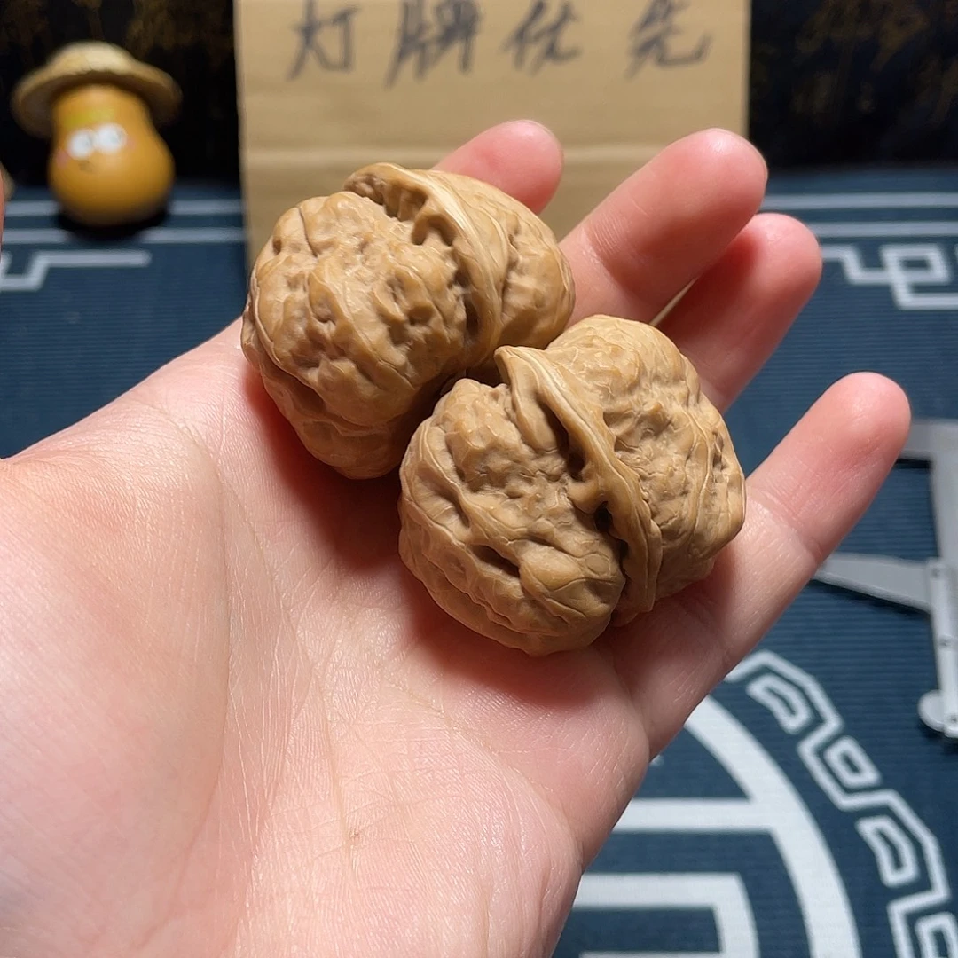 人****文玩核桃把件蛤蟆