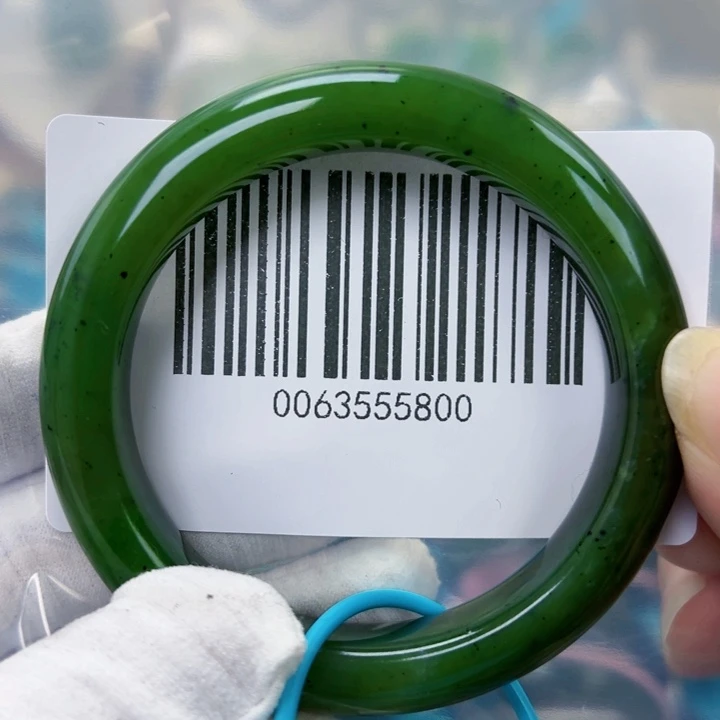 和田玉未镶嵌手镯包容5657