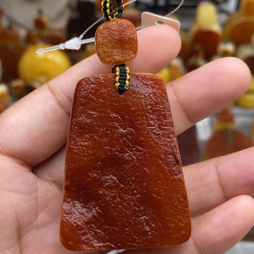 【闪购商品】琥珀颈饰未镶嵌