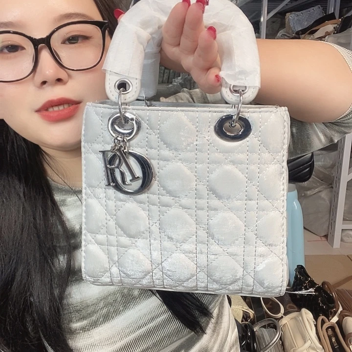 PU黄牛皮（革）PVC时尚潮流时尚 大