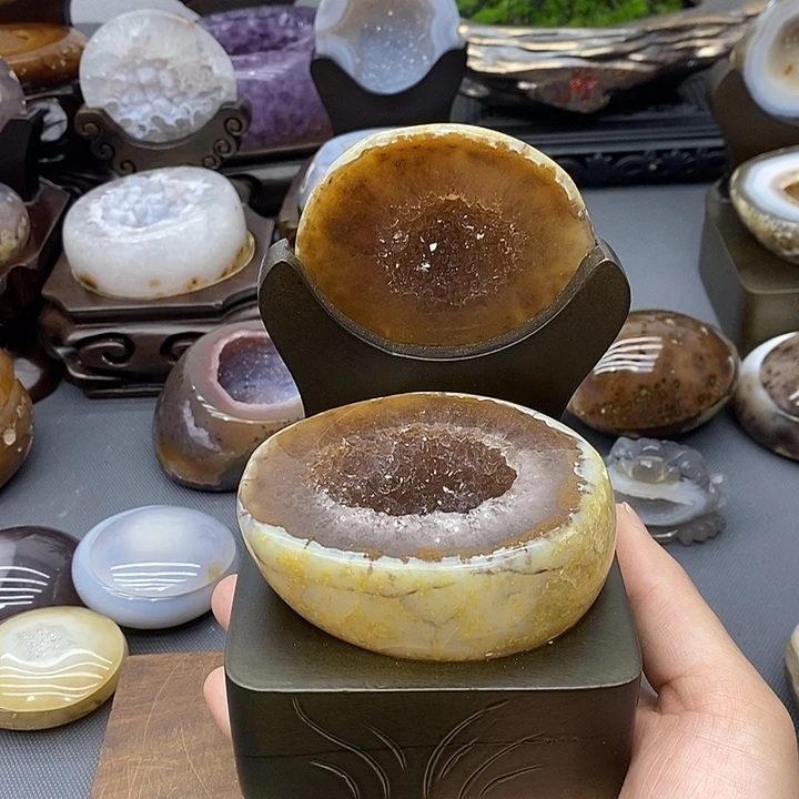 紫晶未镶嵌摆件聚宝盆