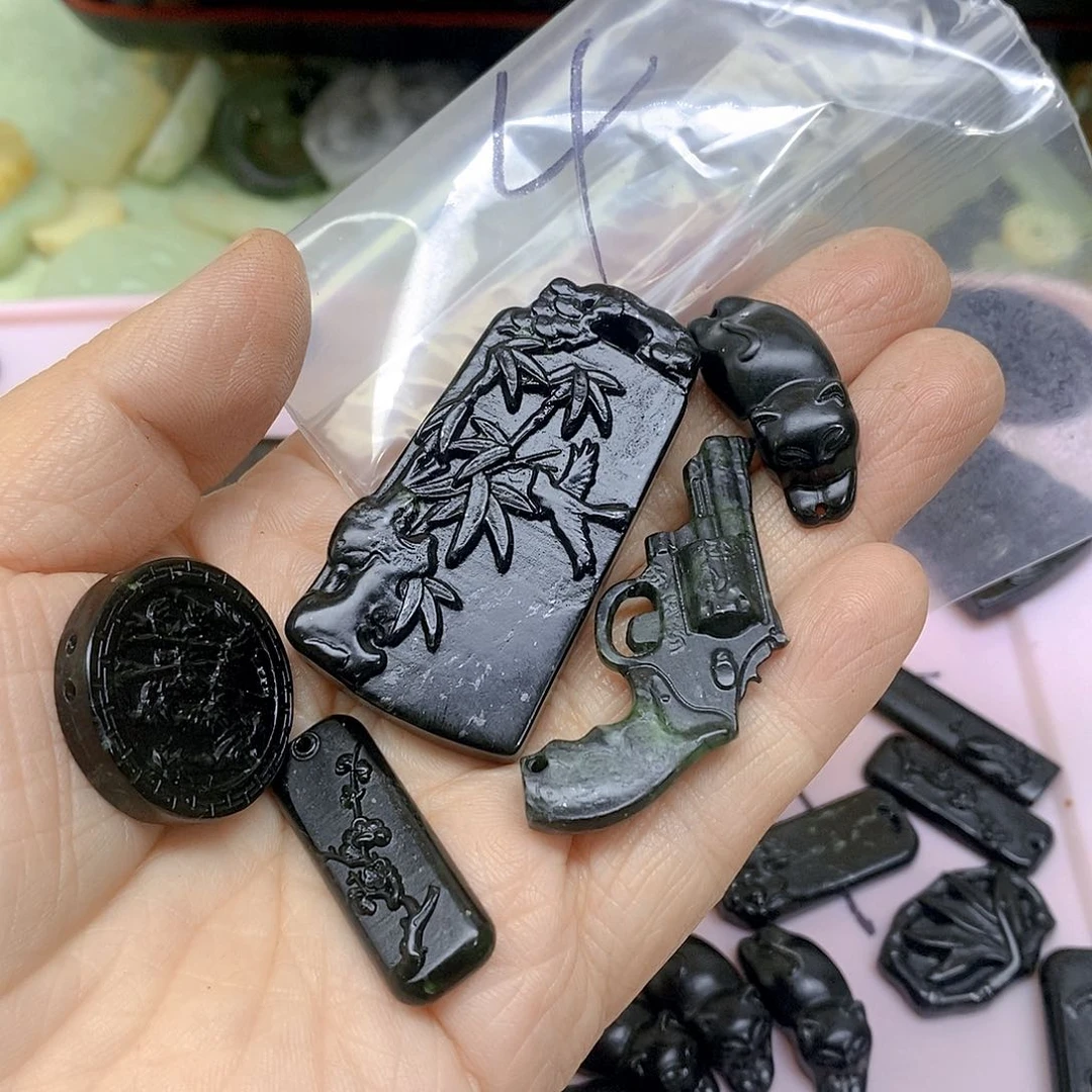 蛇纹石玉颈饰未镶嵌幽*4