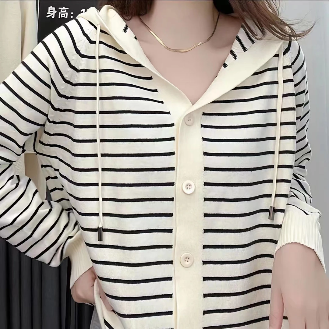 1192大码女装春季宽松显瘦休闲连帽条纹上衣开衫毛衣
