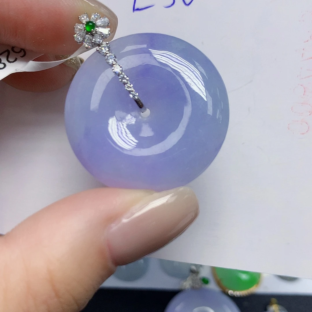 颈饰18K金镶嵌翡翠韵*