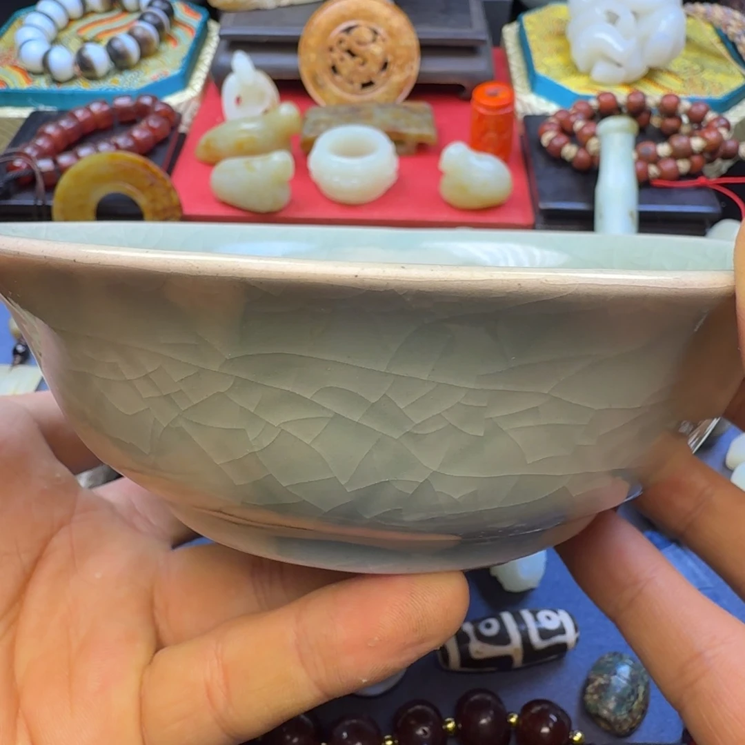 黄***刚摆件瓷器等文物的保护工作