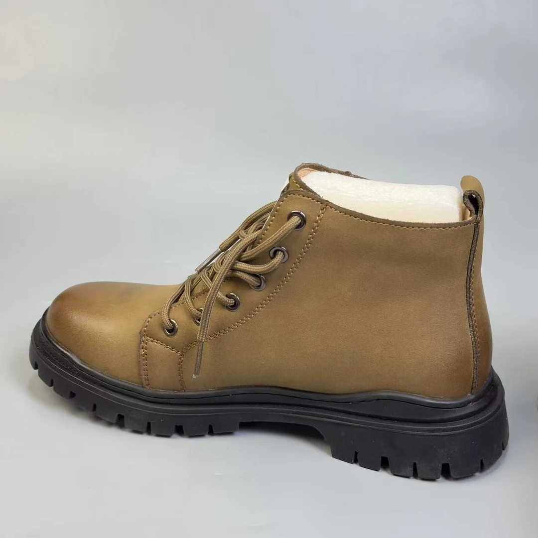 普145时尚百搭休闲透气男鞋