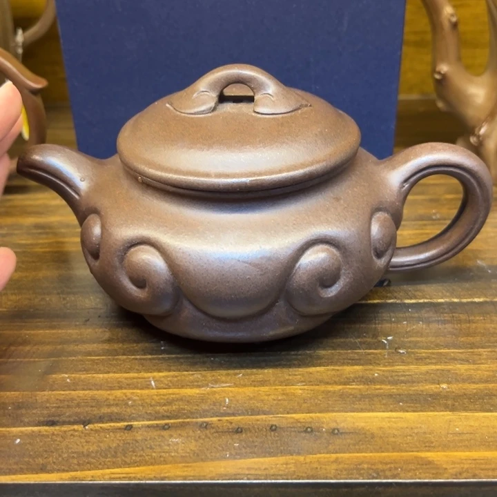 椰***风紫砂壶等艺术精品