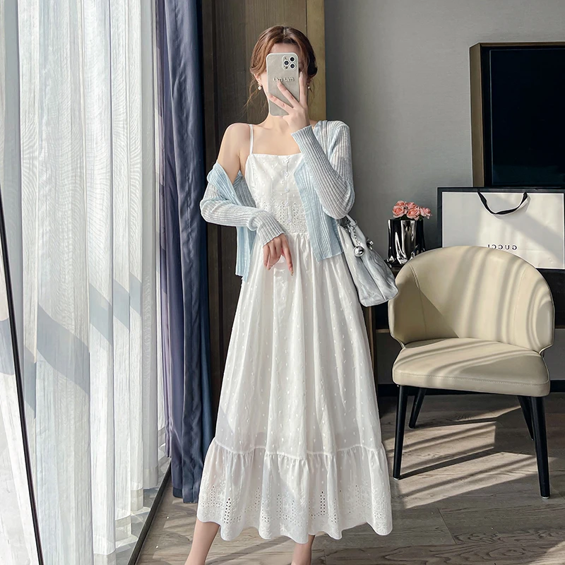 温柔风白色吊带连衣裙女2025年春夏新款茶歇法式收腰显瘦度假长裙
