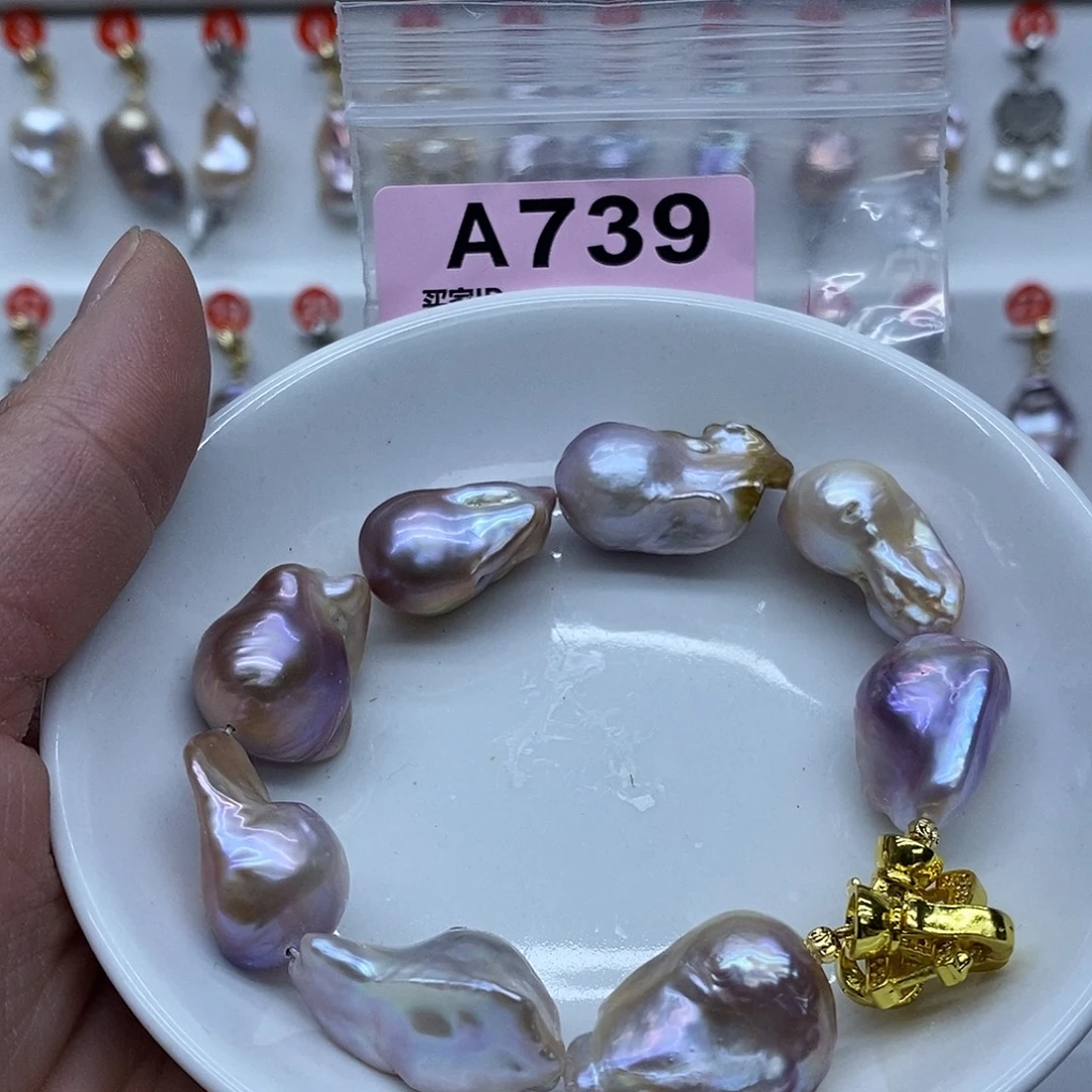 颈饰未镶嵌淡水珍珠