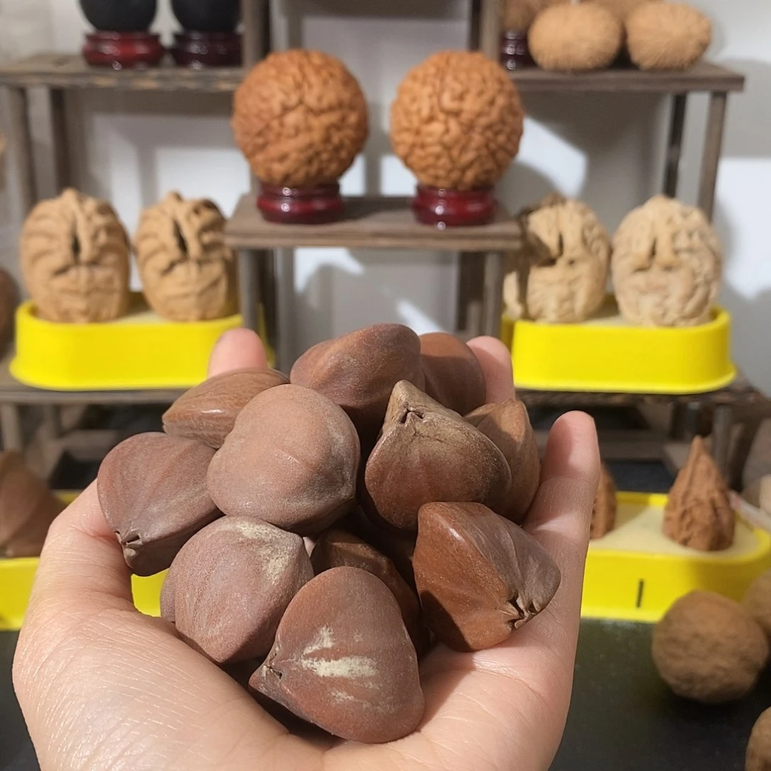 吊坠文玩核桃不*人橄榄核散不退不换不接受中差评10颗