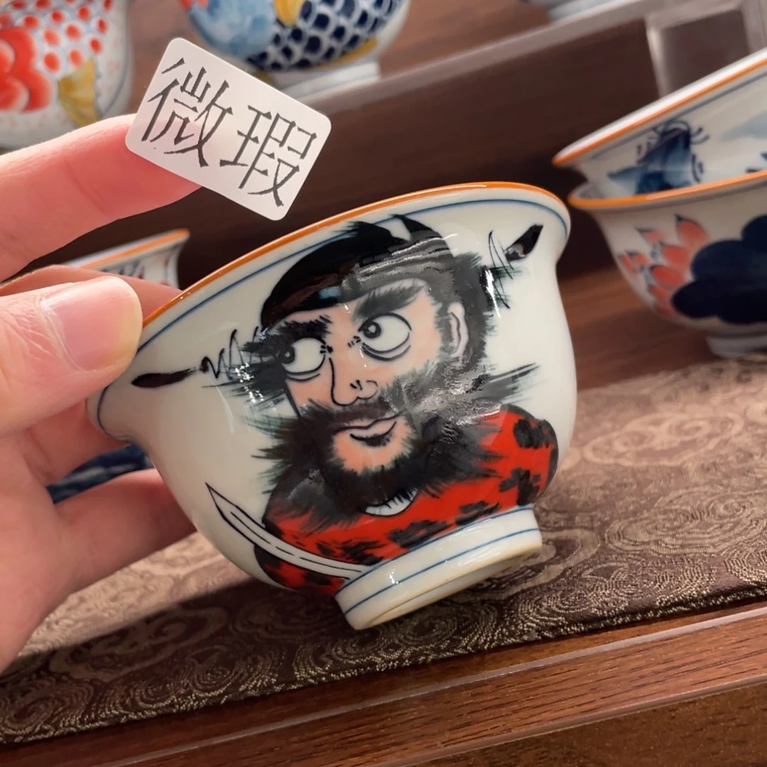 釉下手绘茶具微瑕