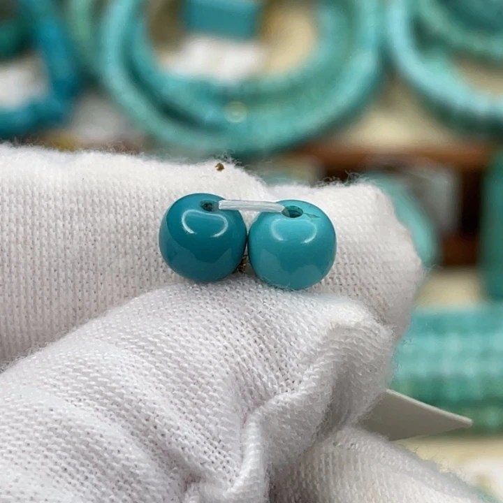 绿松石未镶嵌挂件