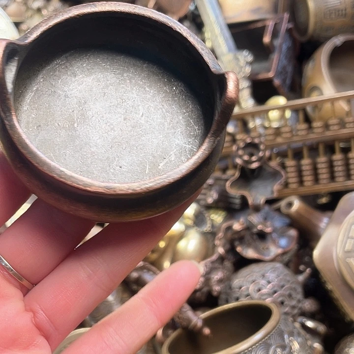 诚信经营铜器摆件