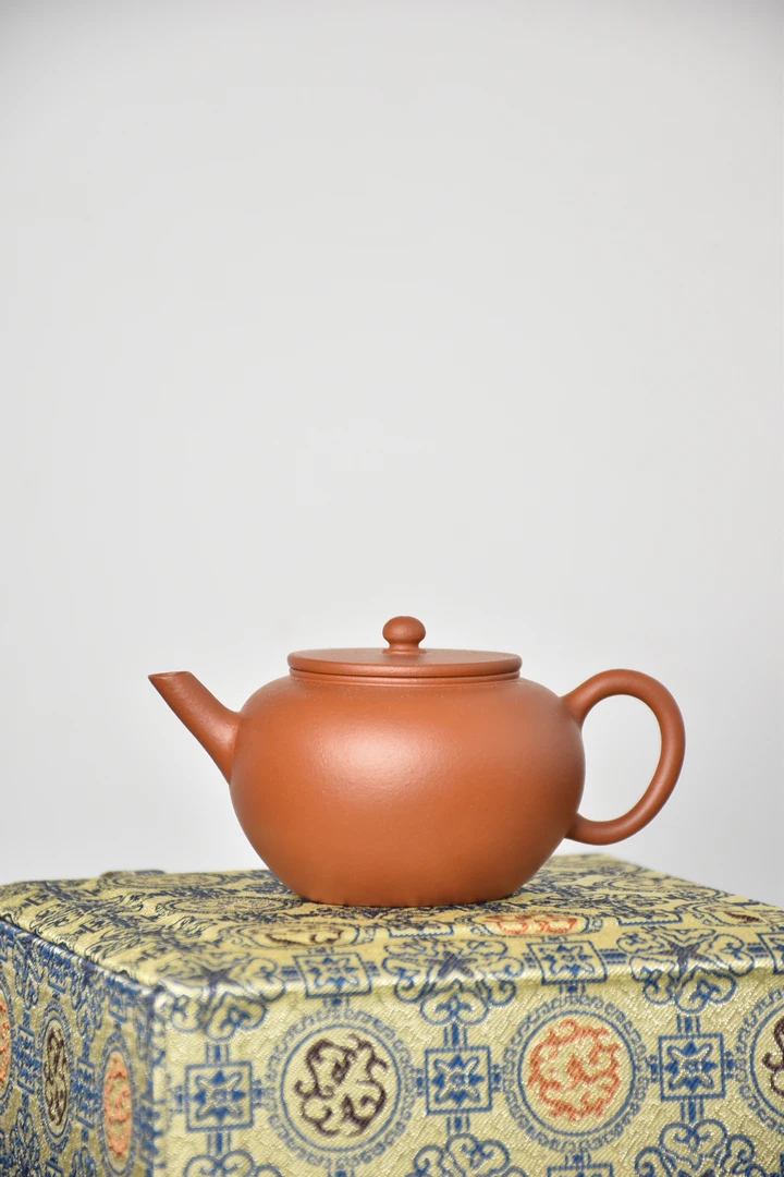 〖明式水平壶〗120毫升朱泥半手工