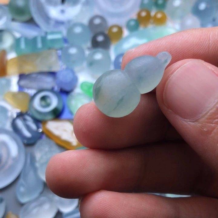 未镶嵌定制翡翠挂件