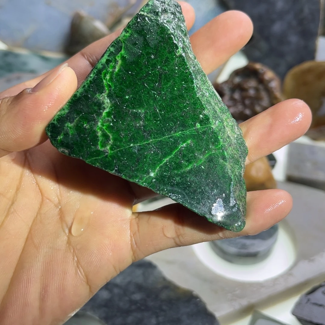 翡翠散珠纯天然缅甸翡翠A货干青