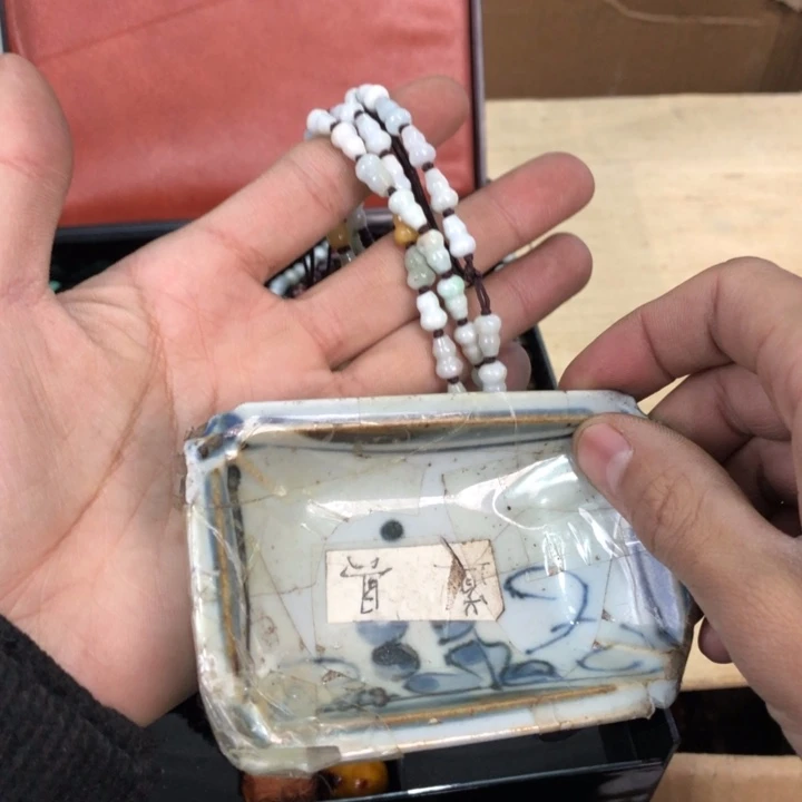 陶瓷孤品单件车里拍