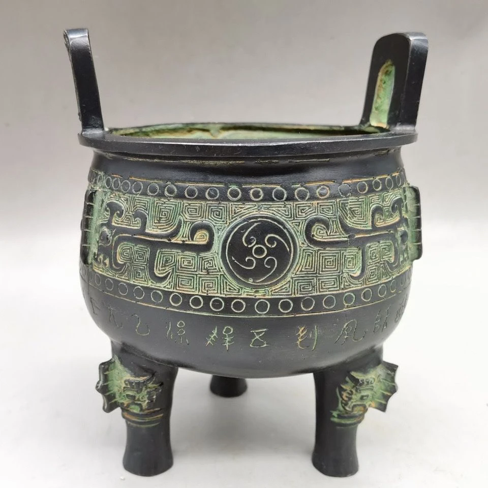 复古青铜鼎，夔龙纹鼎，高度16厘米，仿古青铜器