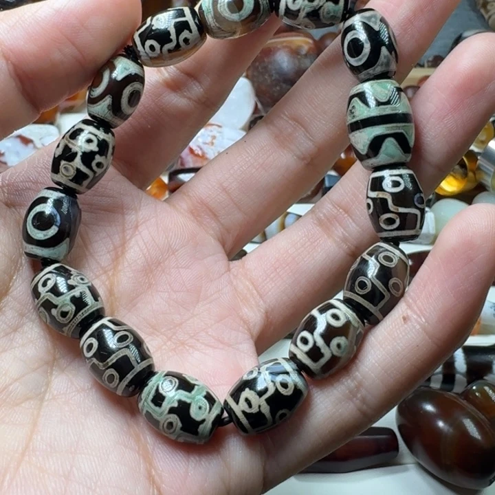 开***！玛瑙/玉髓玛瑙古珠（带绳子）未镶嵌