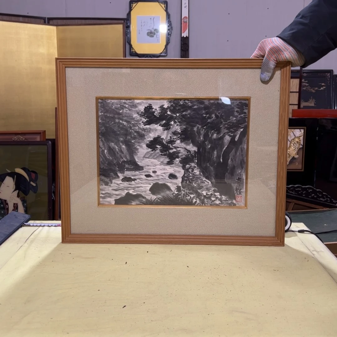 绘画睹*屏风框画茶空间设计