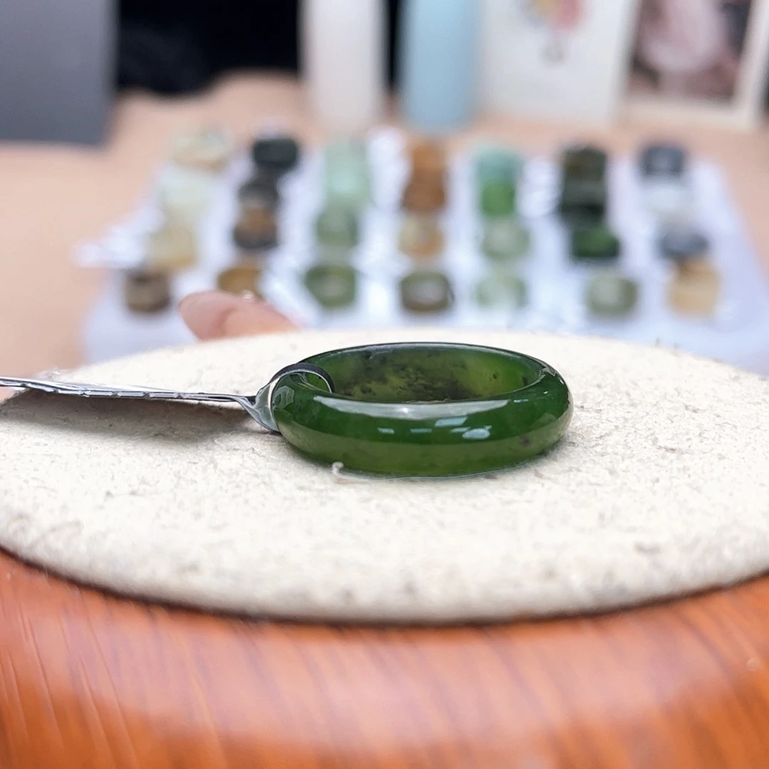 未镶嵌戒指和田玉（糖玉）c53乌兰海细条18.8不退货